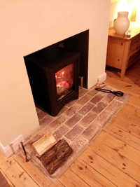 Broseley eVoulution 5 stove on Brick hearth